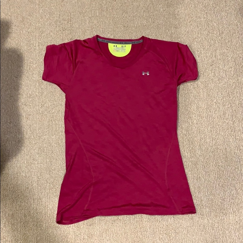 Under armour run pink top - Picture 1 of 2